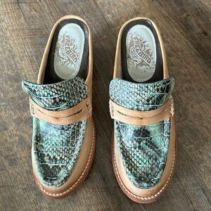 Free Bird Collins sz 7